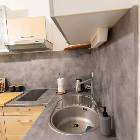 Lejlighed Avenue Republique La Aux Pieds Des Volcans Au Calme