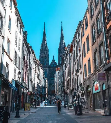 Avenue Republique La Aux Pieds Des Volcans Au Calme Lejlighed Clermont-Ferrand